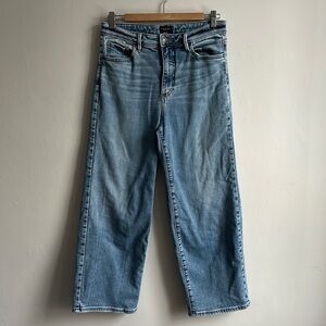 Silver brand Lanark style wide cropped high rise washed jeans ladies 28 x 26